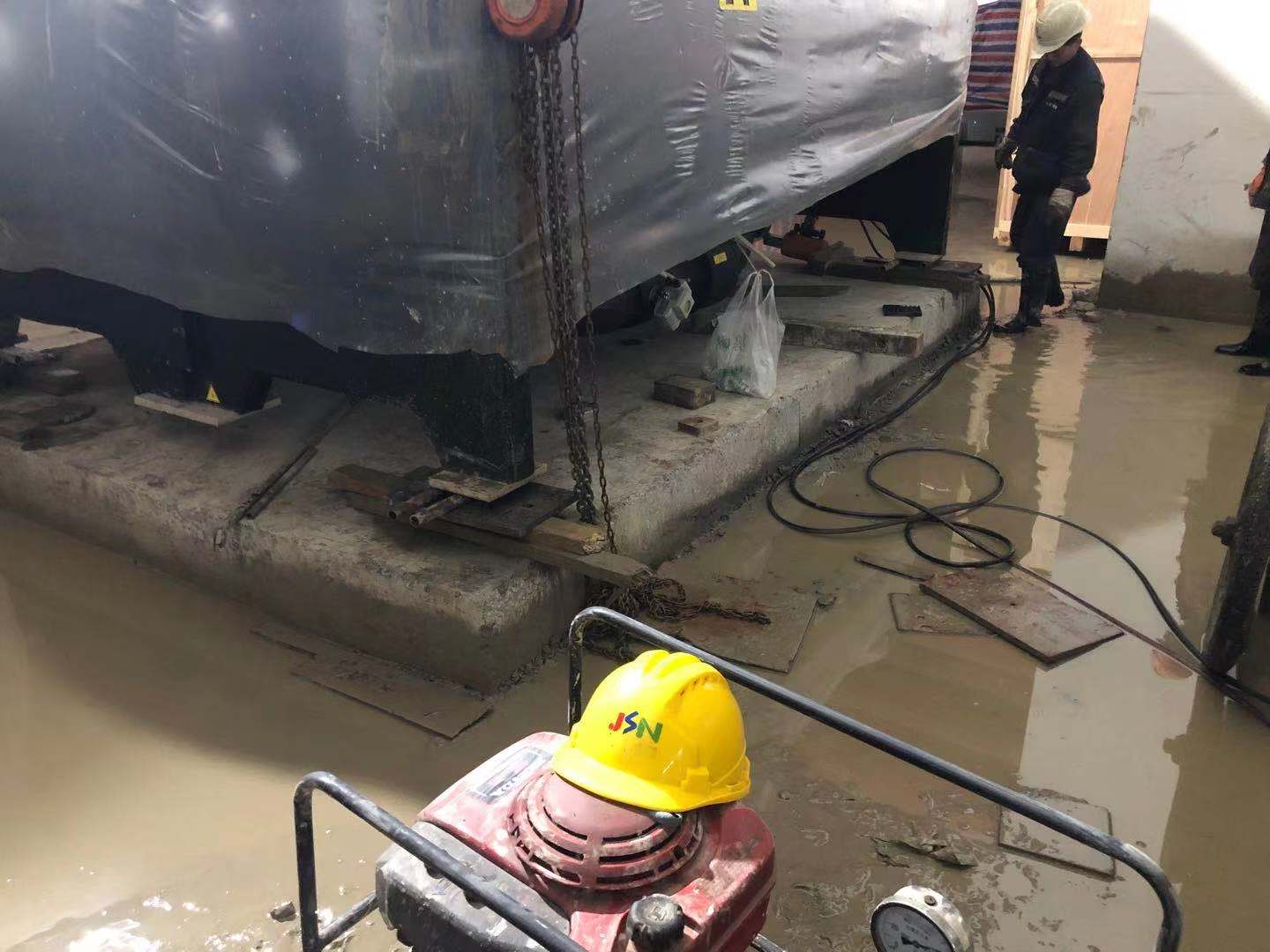 螺桿機安裝JA-4-3.jpg 螺桿機安裝JA-4-3.jpg